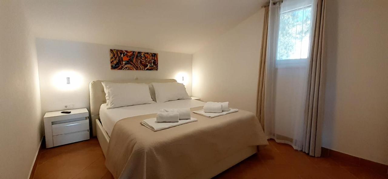 Holiday Hvar Vrbanj Dış mekan fotoğraf
