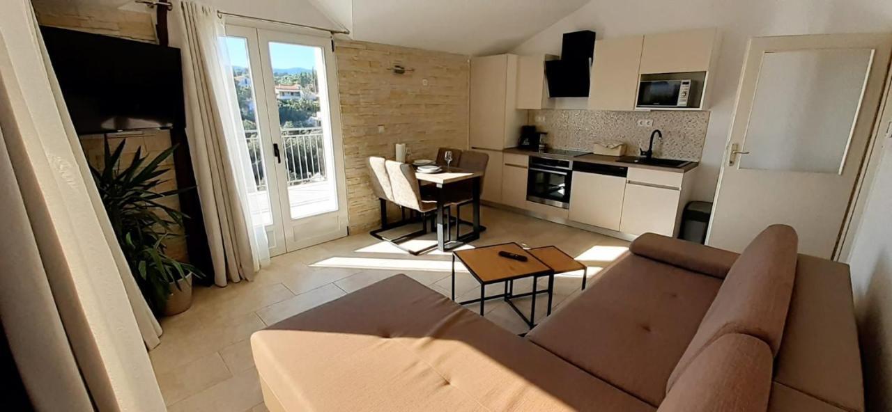 Holiday Hvar Vrbanj Dış mekan fotoğraf