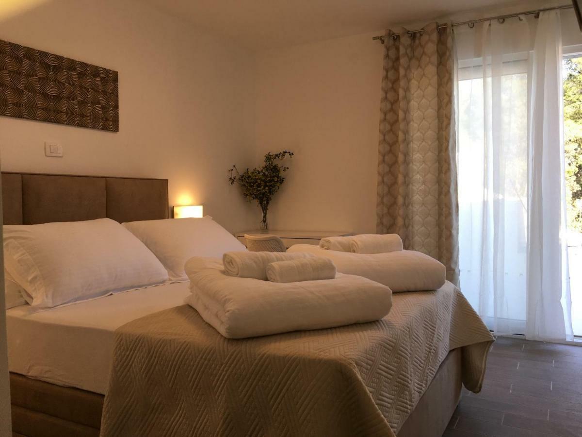 Holiday Hvar Vrbanj Dış mekan fotoğraf