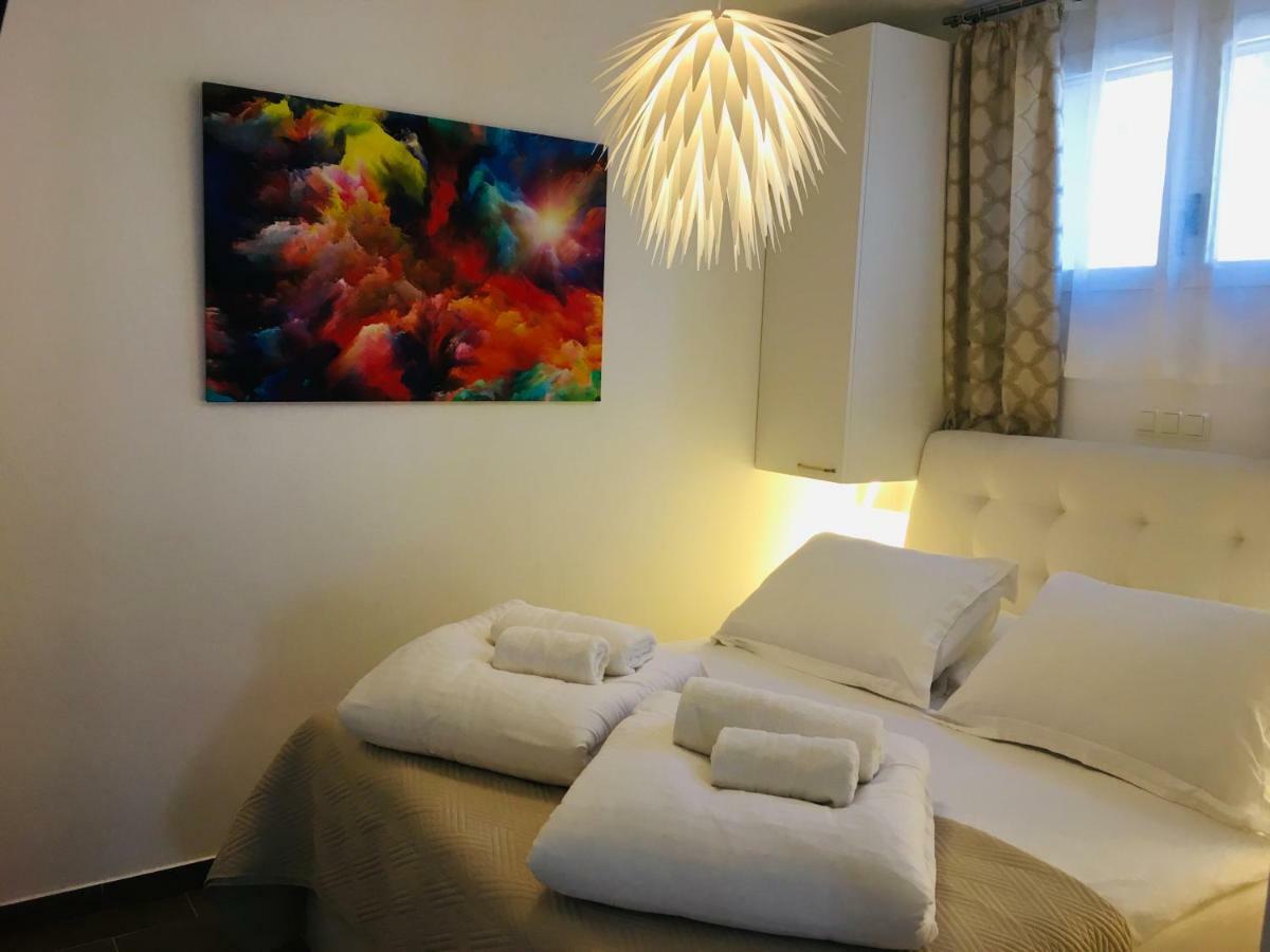 Holiday Hvar Vrbanj Dış mekan fotoğraf