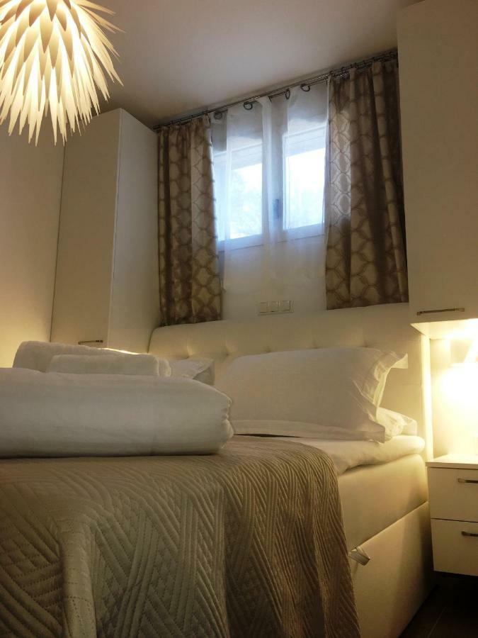 Holiday Hvar Vrbanj Dış mekan fotoğraf